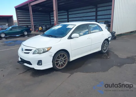 2011 Toyota Corolla S z USA, uszkodzony, nr VIN 2T1BU4EE6BC707895